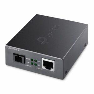 TP-LINK (TL-FC111PB-20) 10/100 Mbps WDM Media Converter with 1-Port PoE, up to 20km, 802.3u 10/100Base-TX, 100Base-FX, Single-Mode, Half-Duplex/Full-Duplex